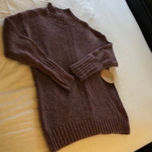 Dakini sweater small NWT